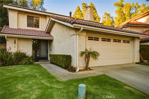 Photo of 6767 Pheasant LN, Oak Park, CA 91377 (MLS # SR26158856)