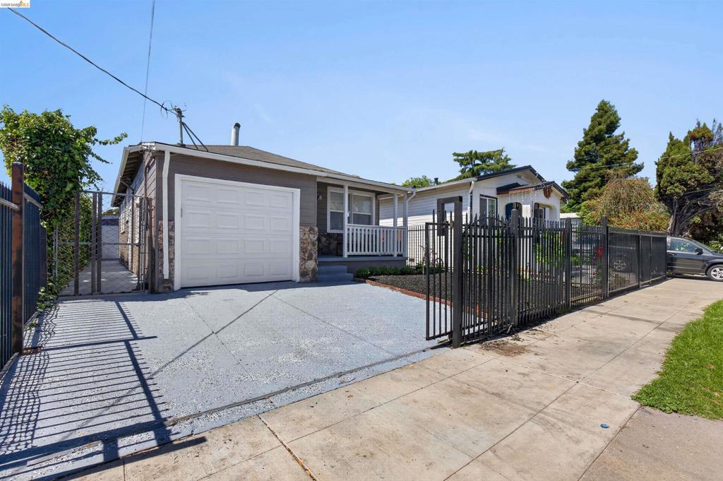 1137 Seminary Ave AVE