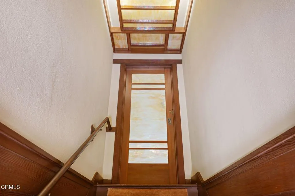 Ventura, California 93003, United States, 5 Bedrooms Bedrooms, ,5 BathroomsBathrooms,Residential,Active,105526