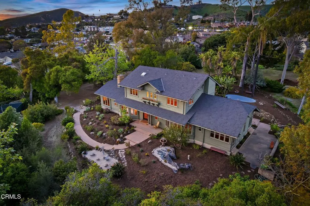 Ventura, California 93003, United States, 5 Bedrooms Bedrooms, ,5 BathroomsBathrooms,Residential,Active,105526