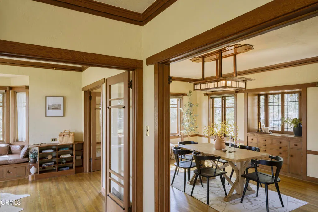 Ventura, California 93003, United States, 5 Bedrooms Bedrooms, ,5 BathroomsBathrooms,Residential,Active,105526