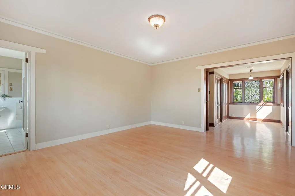 Ventura, California 93003, United States, 5 Bedrooms Bedrooms, ,5 BathroomsBathrooms,Residential,Active,105526