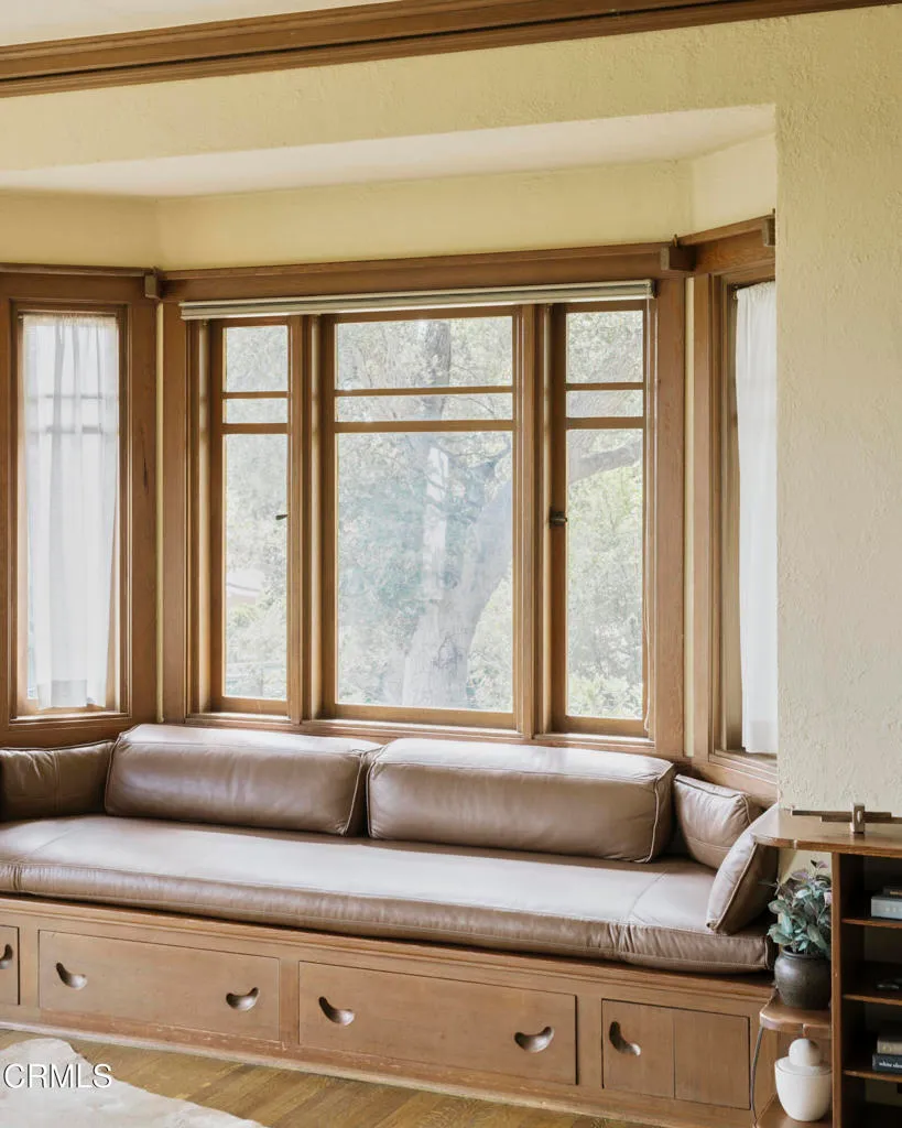 Ventura, California 93003, United States, 5 Bedrooms Bedrooms, ,5 BathroomsBathrooms,Residential,Active,105526