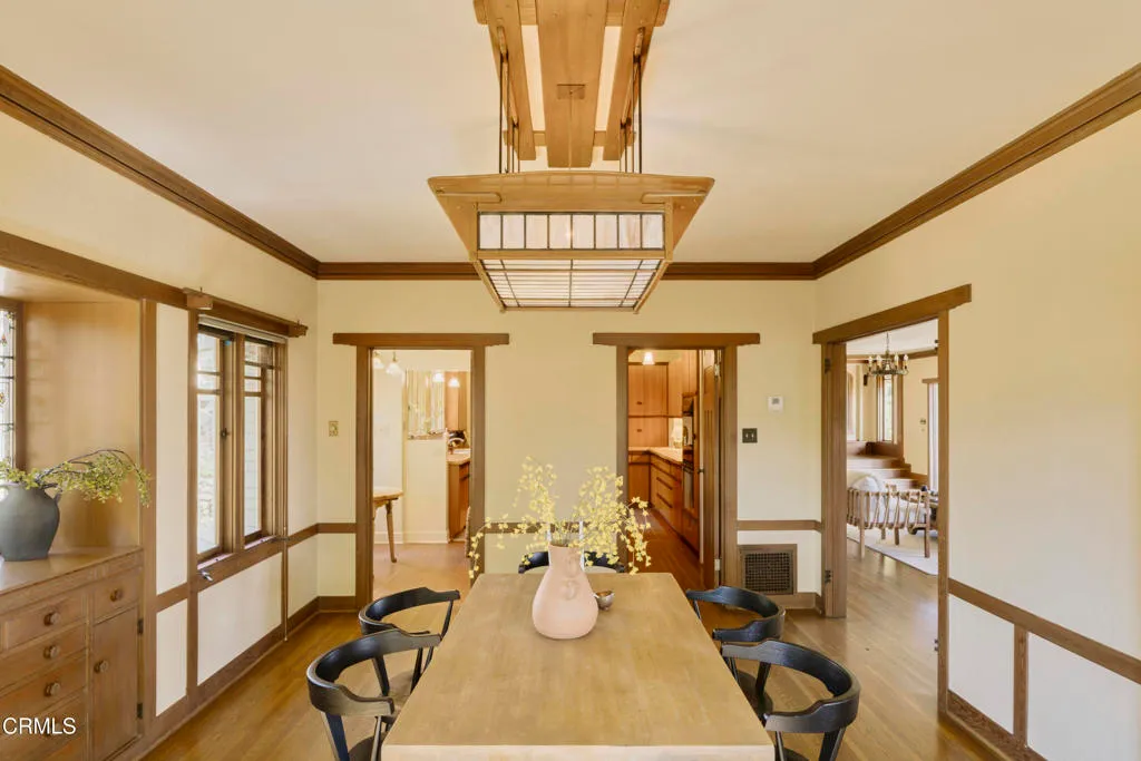 Ventura, California 93003, United States, 5 Bedrooms Bedrooms, ,5 BathroomsBathrooms,Residential,Active,105526