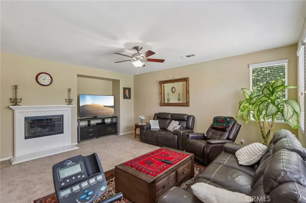 Wildomar, California 92595, United States, 5 Bedrooms Bedrooms, ,3 BathroomsBathrooms,Residential,Active,150901