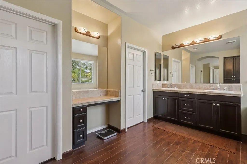 Wildomar, California 92595, United States, 5 Bedrooms Bedrooms, ,3 BathroomsBathrooms,Residential,Active,150901