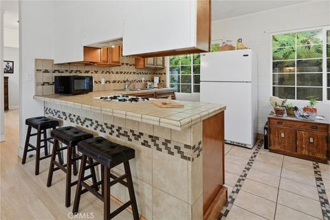 Photo of 11849 Widgeon Way, Clearlake Oaks, CA 95423 (MLS # LC26044106)