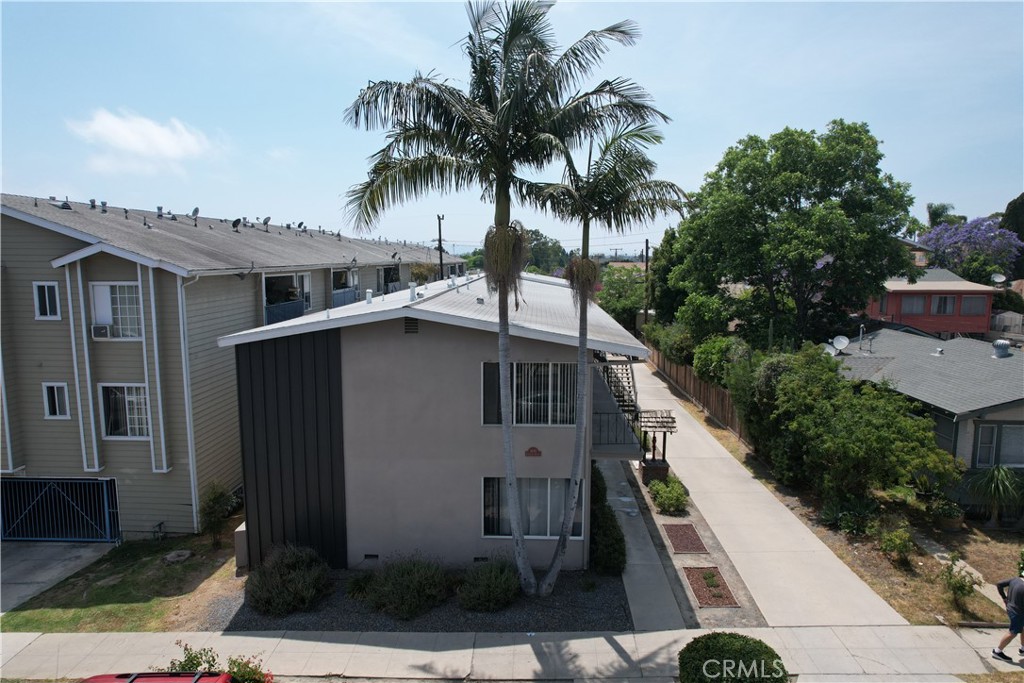 1445 Coronado Avenue