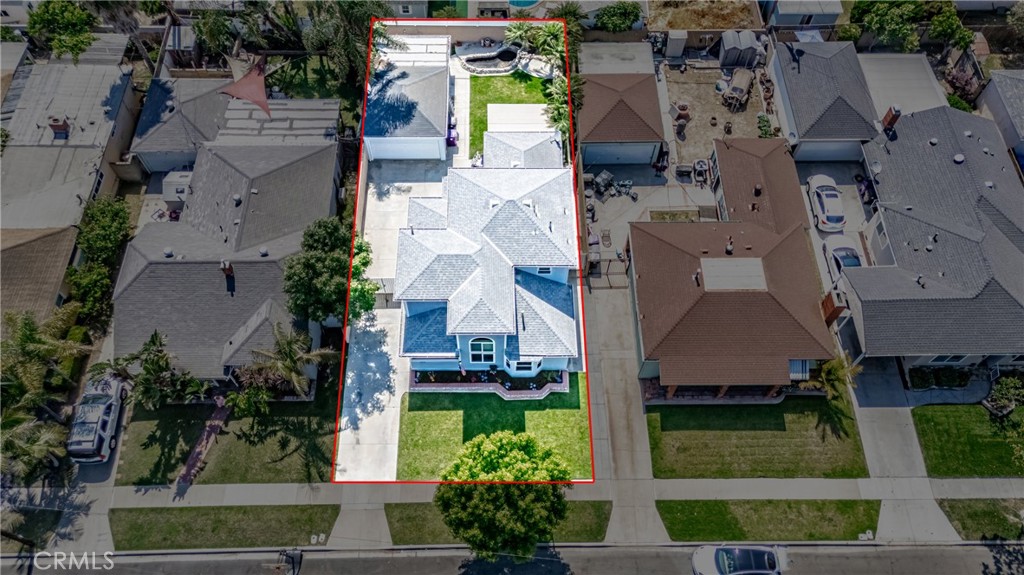 2275 Ximeno Avenue