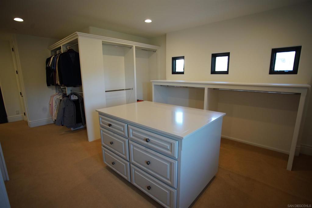 Rancho Santa Fe - Residential