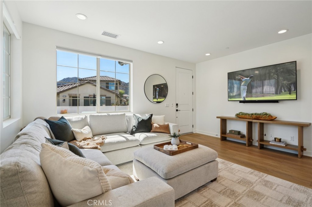 80218 Whisper Rock Way