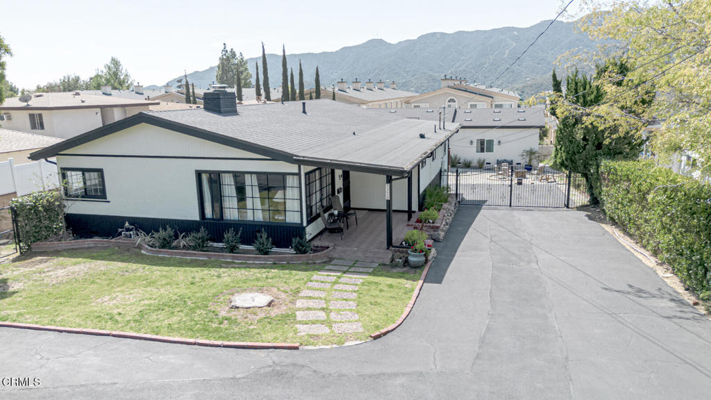 Properties 2 2920 Fairmount Avenue