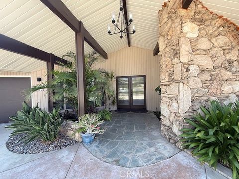 1285 Cahuilla Colton CA 92324