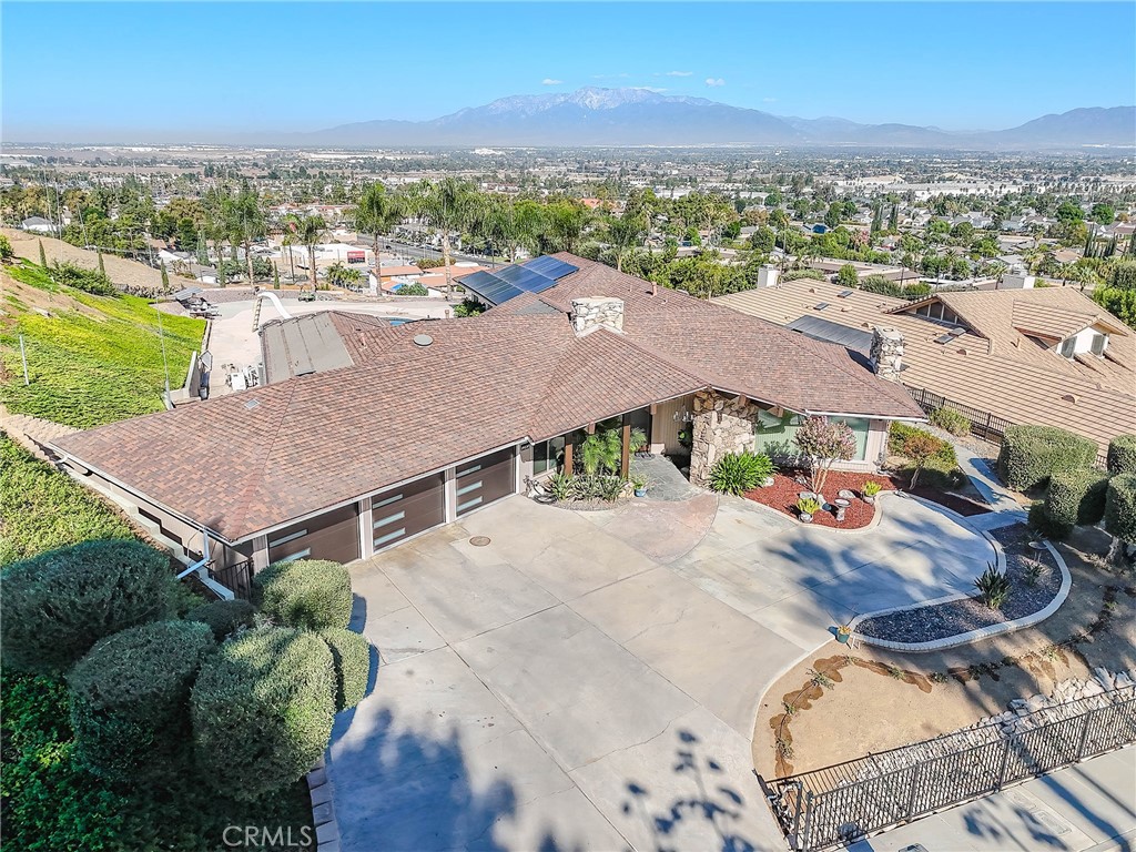 1285 Cahuilla