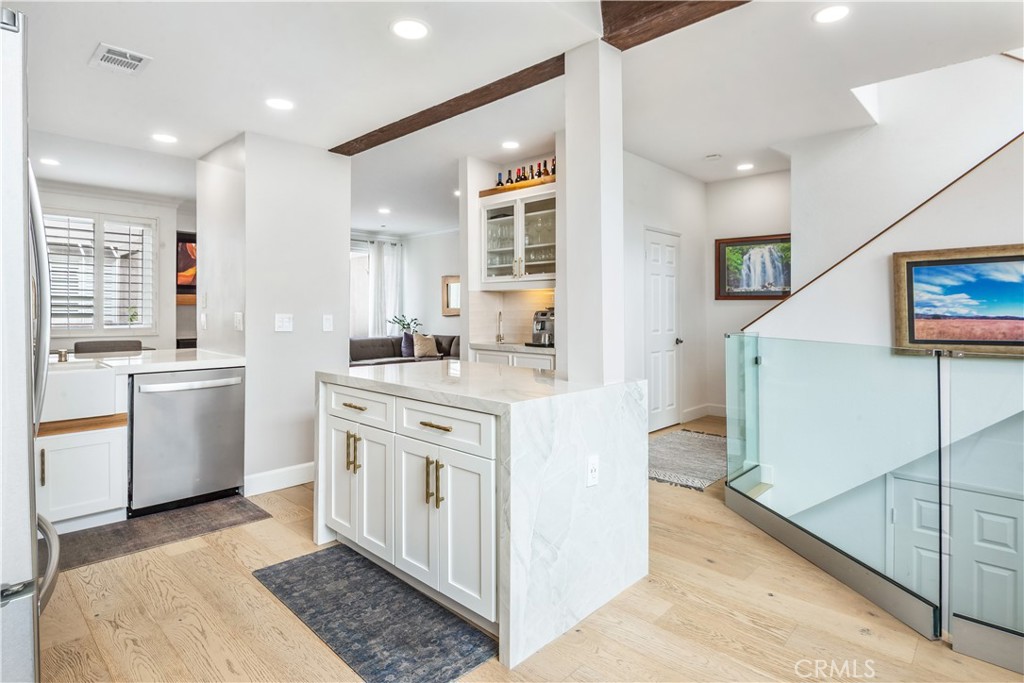 501 Herondo Street 59