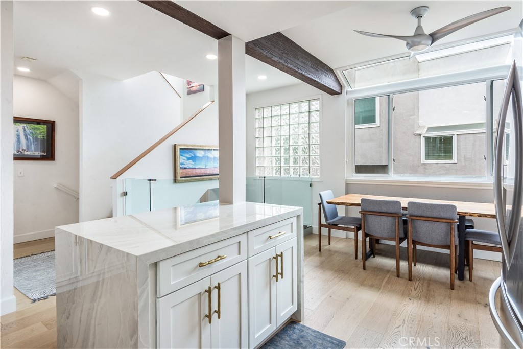 501 Herondo Street 59