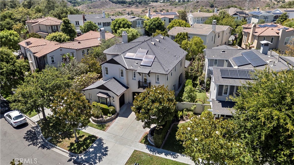 Amberly Lane (AMLN) - Residential