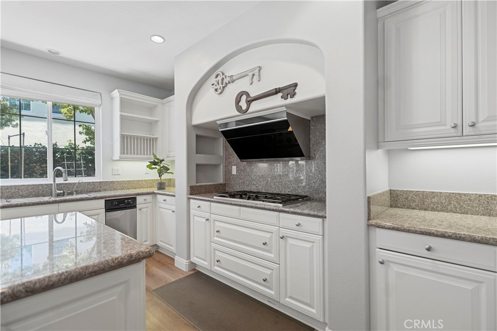 Amberly Lane (AMLN) - Residential
