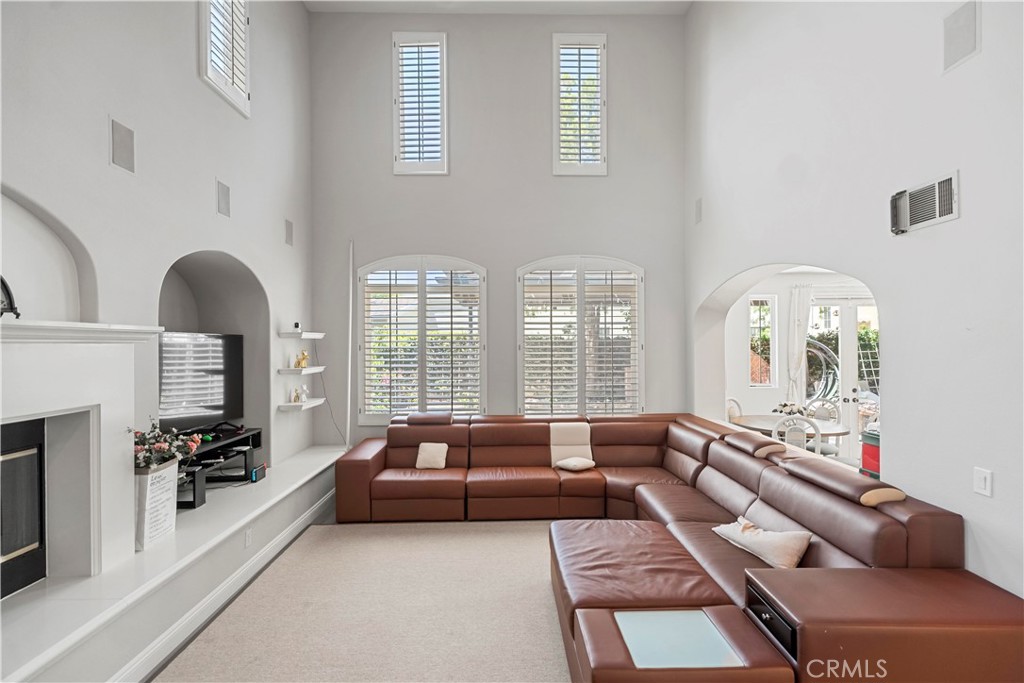 Amberly Lane (AMLN) - Residential