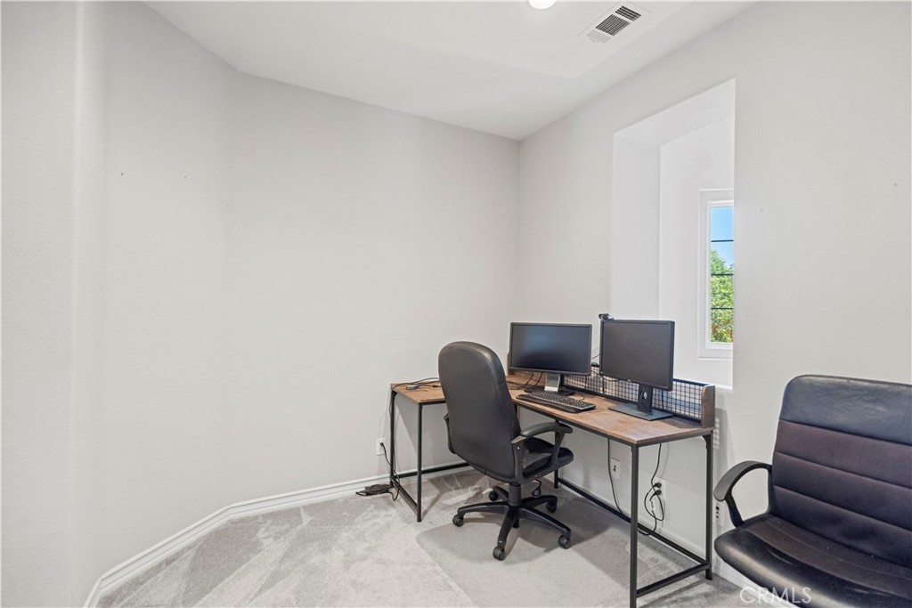 Amberly Lane (AMLN) - Residential