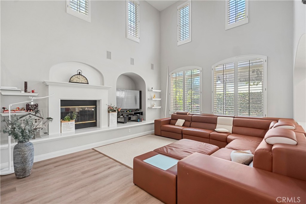 Amberly Lane (AMLN) - Residential