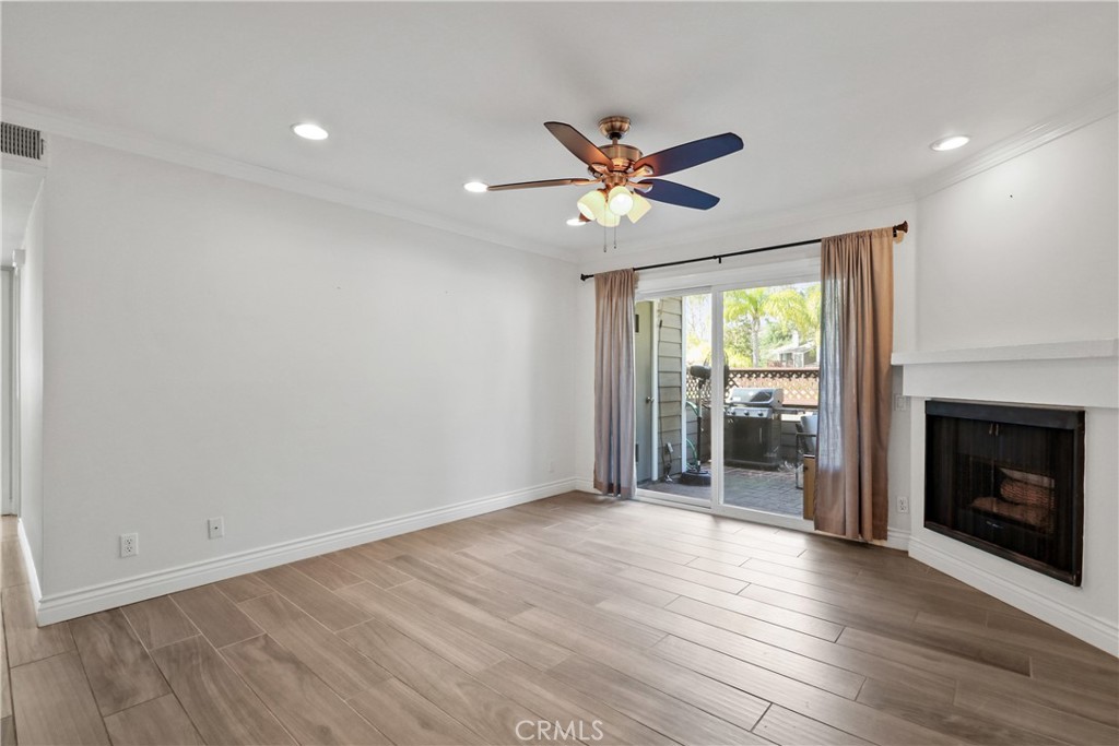 19155 Parkland Street