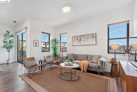 Photo of 1143 66Th St, Oakland, CA 94608 (MLS # 41130155)