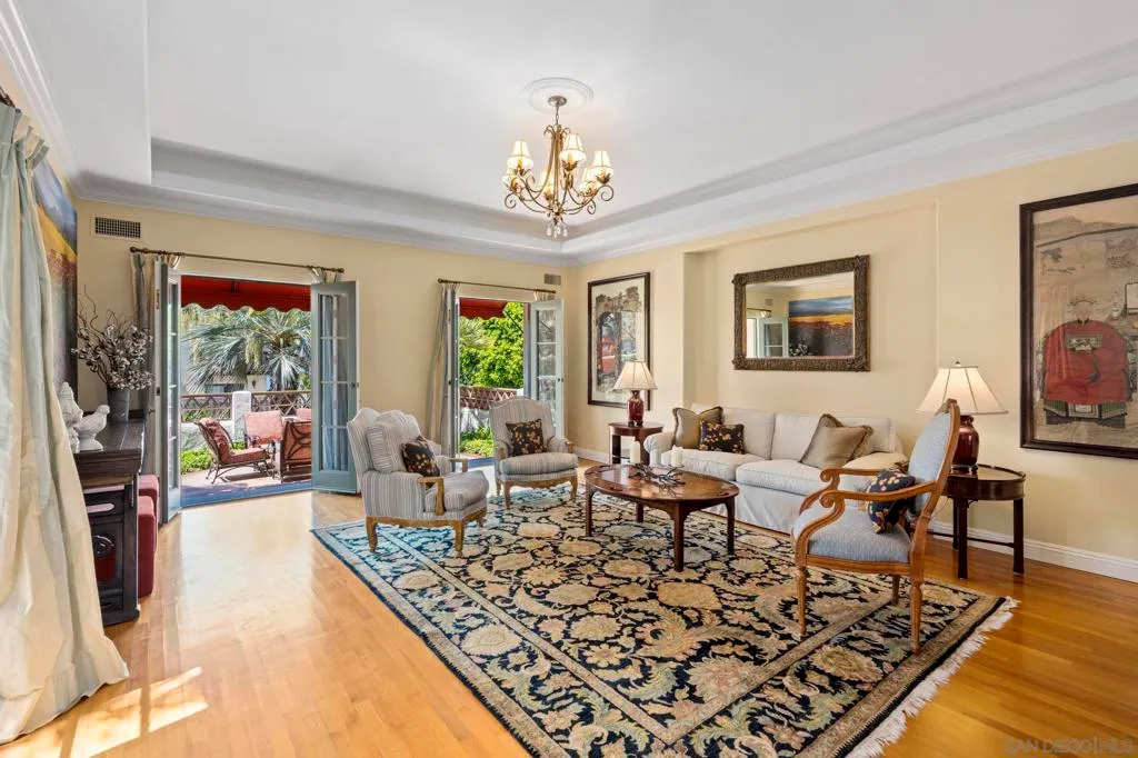 La Jolla, California 92037, United States, 4 Bedrooms Bedrooms, ,6 BathroomsBathrooms,Residential,Active,211777