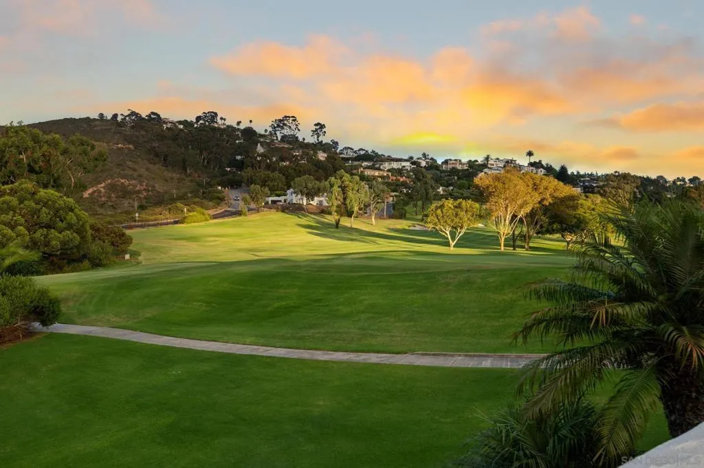 La Jolla, California 92037, United States, 4 Bedrooms Bedrooms, ,6 BathroomsBathrooms,Residential,Active,211777