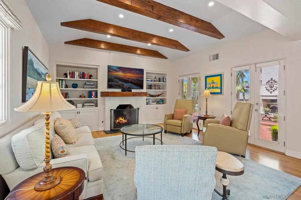 La Jolla, California 92037, United States, 4 Bedrooms Bedrooms, ,6 BathroomsBathrooms,Residential,Active,211777