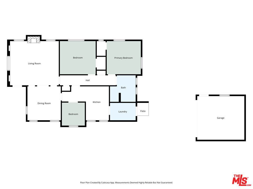 Main image without alt text