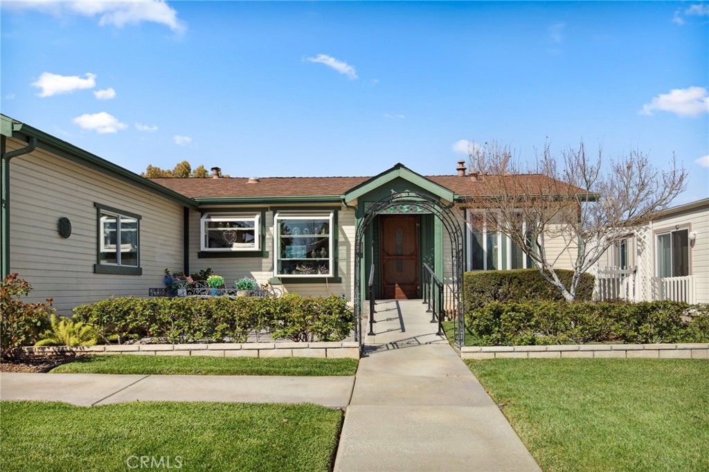 10961 Desert Lawn Dr. 466