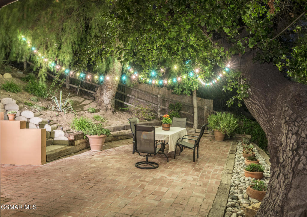 Old Agoura - 850 - 850 - Residential Lease