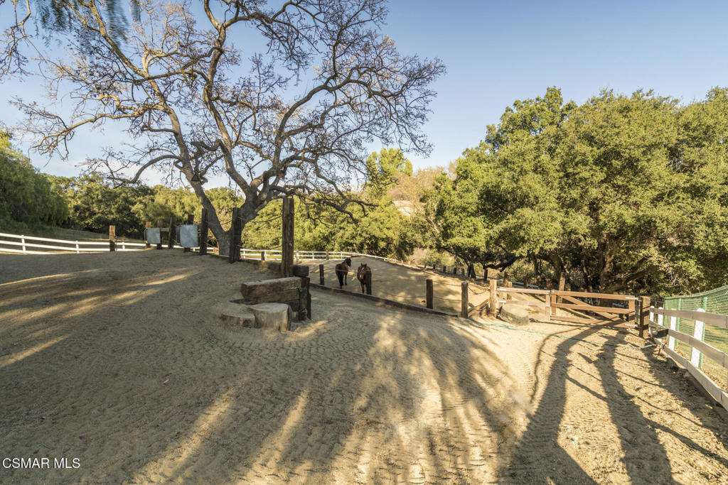 Old Agoura - 850 - 850 - Residential Lease