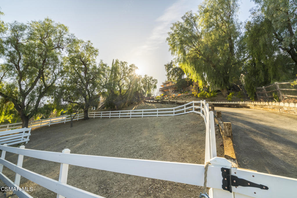 Old Agoura - 850 - 850 - Residential Lease