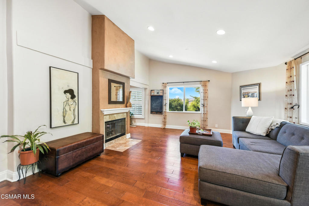 Old Agoura - 850 - 850 - Residential Lease