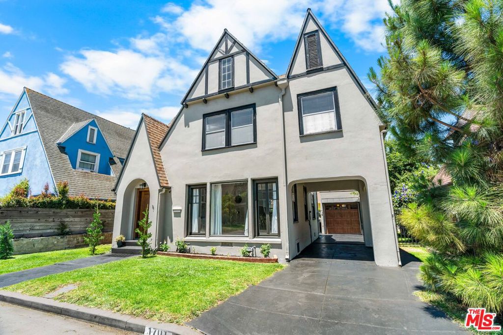 1701 La Fayette Road