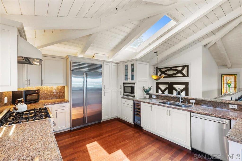 Del Mar - Residential