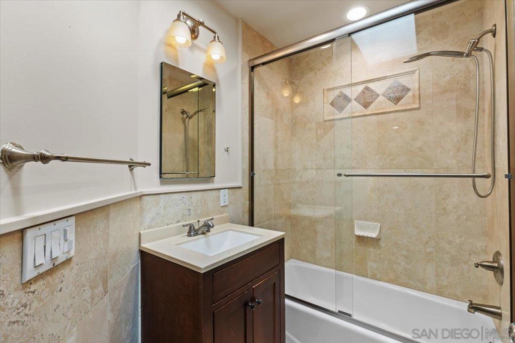 Del Mar - Residential