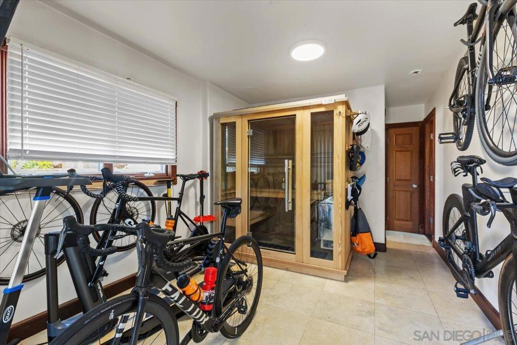 Del Mar - Residential