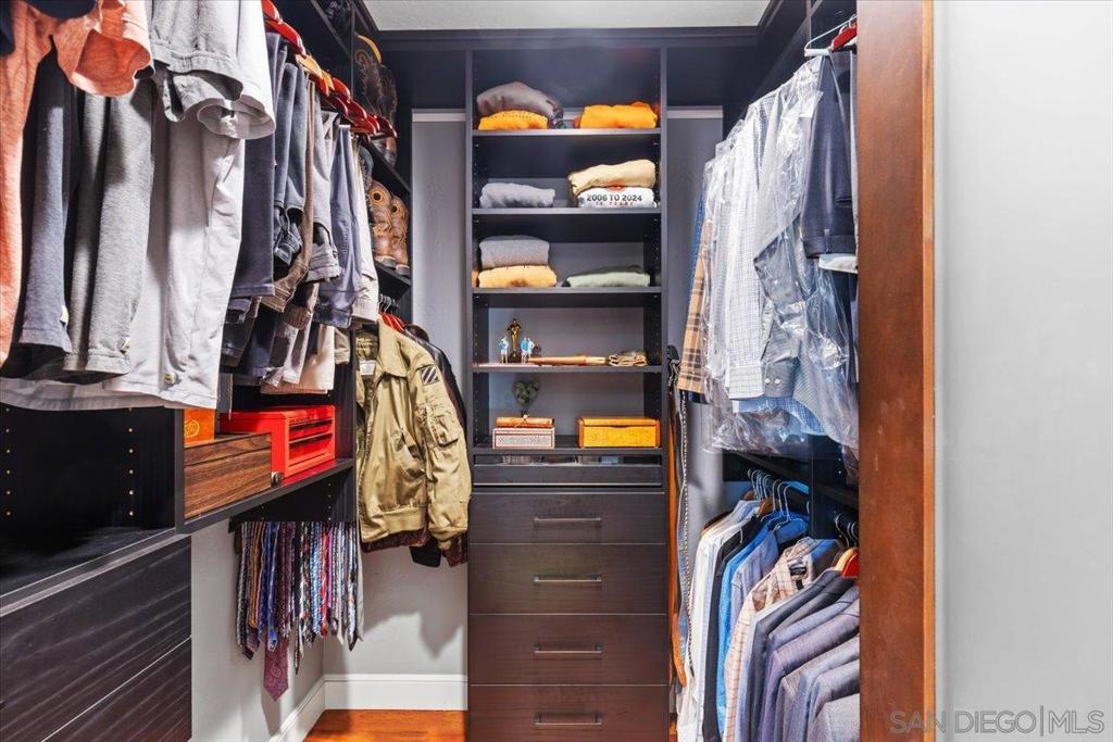 Del Mar - Residential