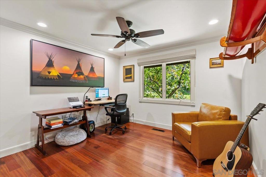 Del Mar - Residential