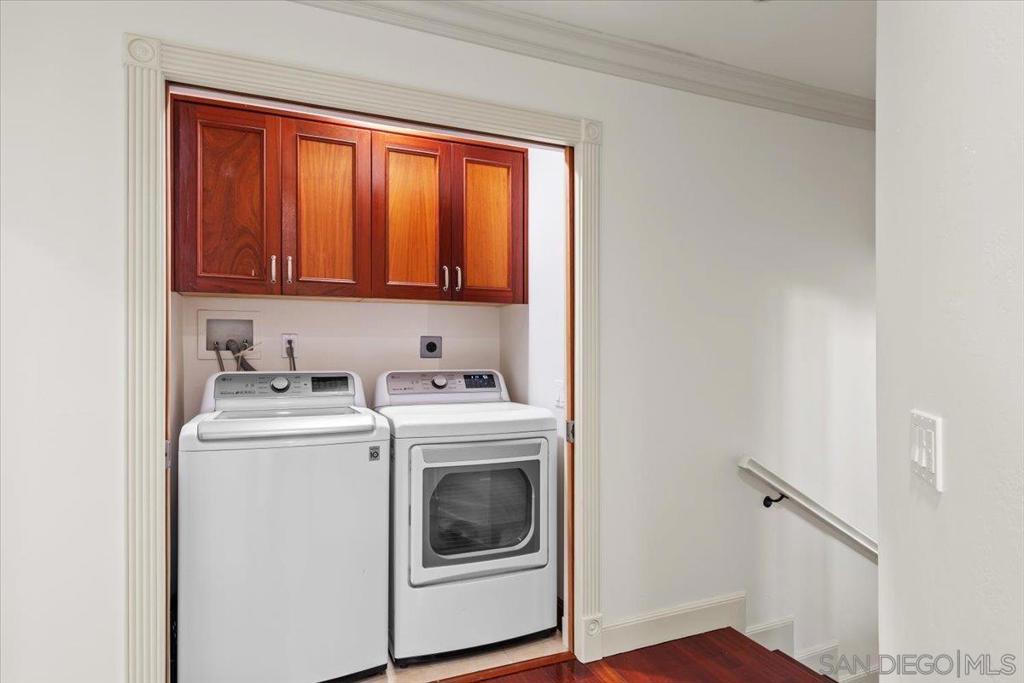 Del Mar - Residential