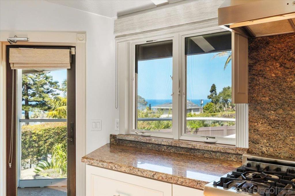 Del Mar - Residential