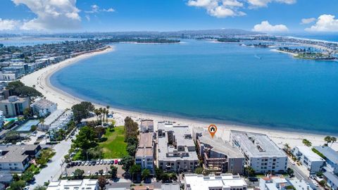 Photo of 1221 Parker Pl PL #Unit 6, San Diego, CA 92109 (MLS # 260012413SD)