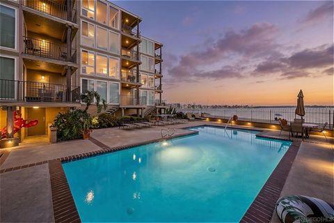 Photo of 1221 Parker Pl PL #Unit 6, San Diego, CA 92109 (MLS # 260012413SD)