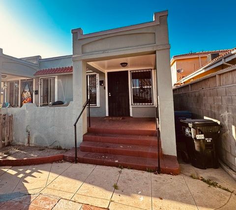 Photo of 1221 W 59th ST, Los Angeles, CA 90044 (MLS # SB26147860)