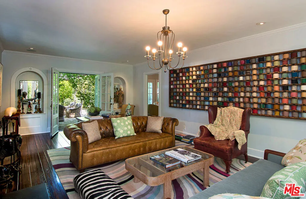 Santa Monica, California 90402, United States, 4 Bedrooms Bedrooms, ,4 BathroomsBathrooms,Residential,Active,143145