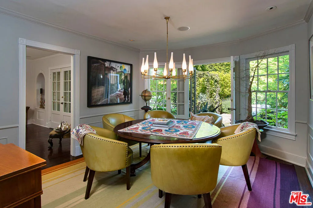 Santa Monica, California 90402, United States, 4 Bedrooms Bedrooms, ,4 BathroomsBathrooms,Residential,Active,143145