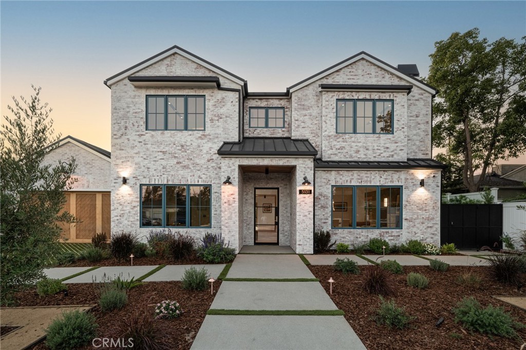 Properties 2 5131 Strohm Avenue